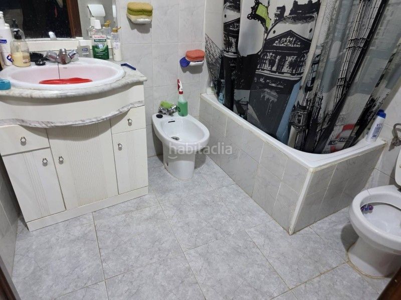 Foto c858d0e4-b983-4d0a-986f-b4921f16b2ea. Xalet a Granja (La)