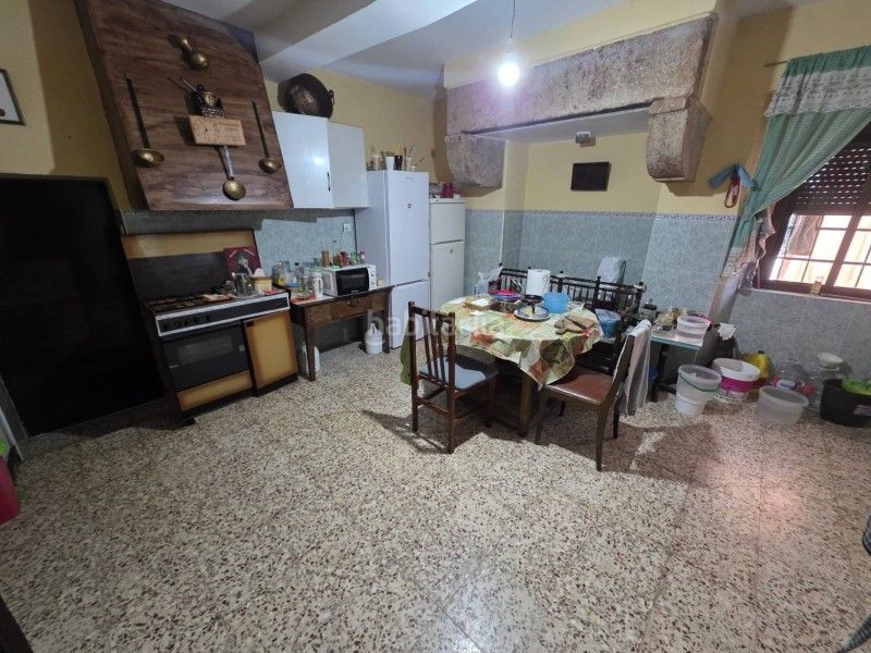 Foto ec8374dc-440b-4177-b2e5-e206d779629a. Xalet a Granja (La)