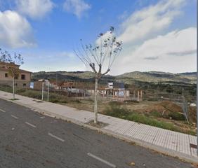 Terrain résidentiel à Zona Norte - Hospital - Urbanizaciones. Terreno en venta en ciudad jardin  calle madroño  plasencia cáce