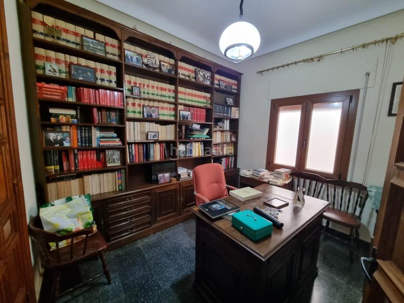 Foto 2f135a24-e7ed-49b4-9671-223c83077e2d. Piso  en venta en centro cáceres en Centro Ciudad Plasencia