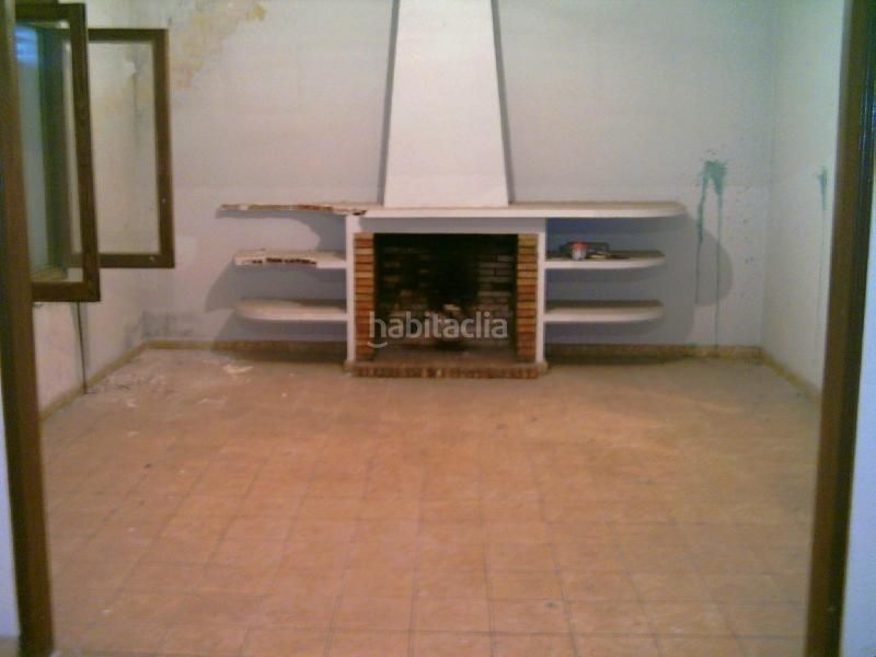 Foto 94b9b11f-d406-4666-90c3-8becee677511. Xalet amb aparcament a Majadas