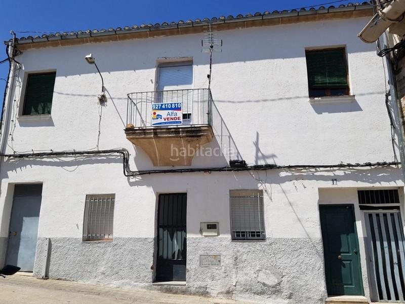 Foto 7e754240-dd7e-4ee1-aa87-cb4d7bb7b8de. Chalet casa adosada en venta en san miguel cáceres en Plasencia