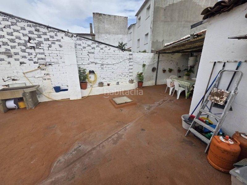 Foto 67d0227c-a892-41a7-a707-9d395378587d. Xalet amb aparcament a Mirabel