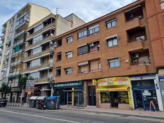 Appartement à Centro Ciudad. Piso en venta en avd. la salle  centro  fuente del caballo  plas