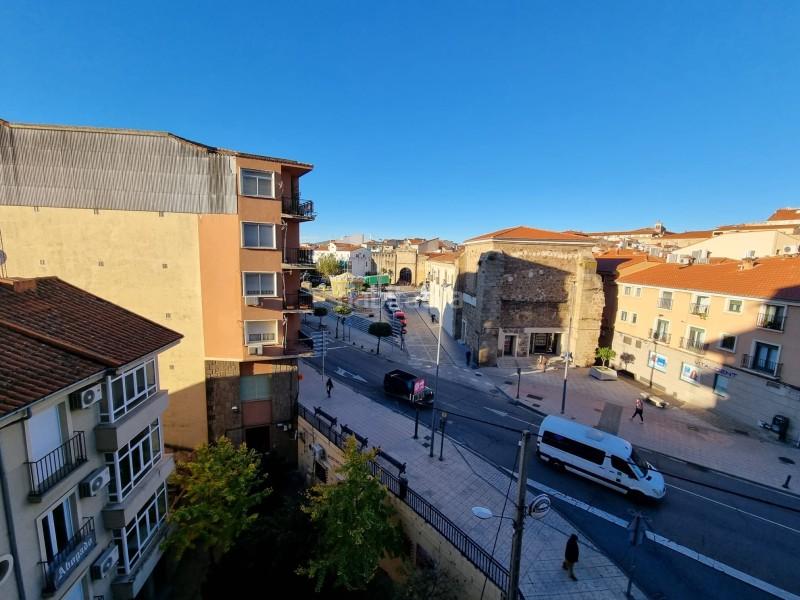 Foto fe646789-11a1-4704-9570-733de088ca81. Piso  en venta en centro avenida de la vera fuente del caballo cáceres en Plasencia