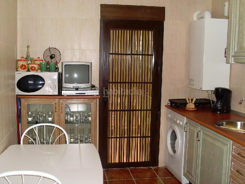 Foto 19406506-6da1-402b-b281-a3b085569753. Pis amb calefacció a Miralvalle - Av. Virgen del Puerto - La Data Plasencia