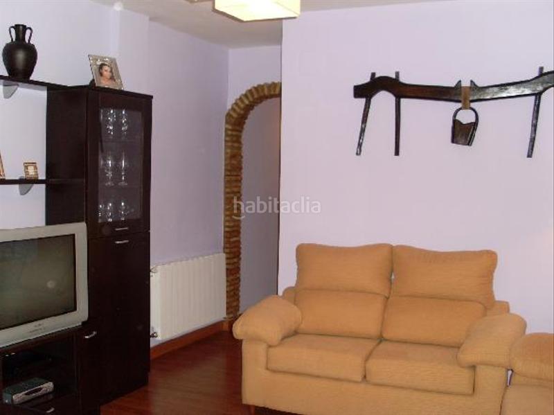 Foto 2a1e1e20-0a34-46e3-be3f-1f44d0980c51. Pis amb calefacció a Miralvalle - Av. Virgen del Puerto - La Data Plasencia