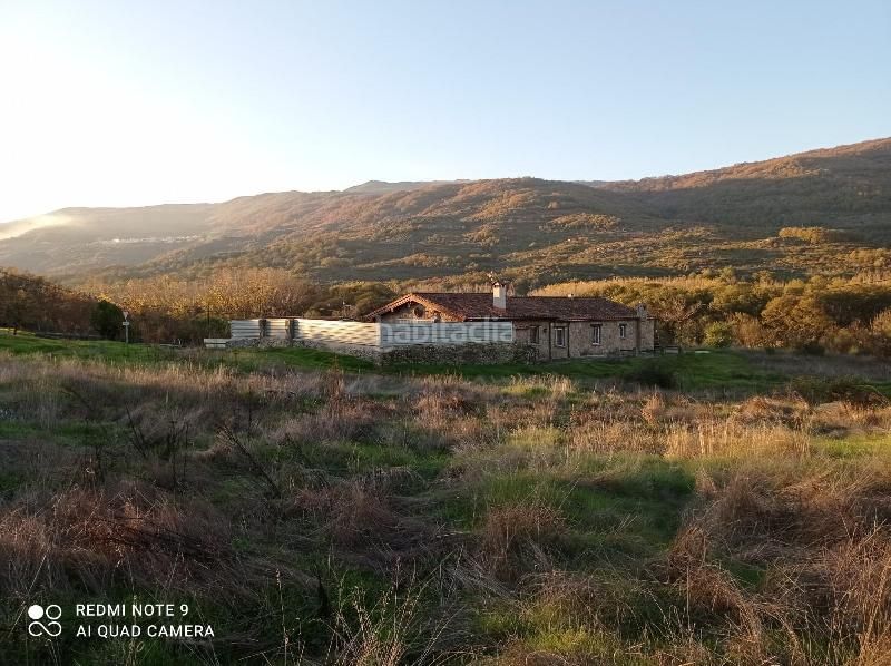 Foto 6e4c31b4-c060-4943-b449-2ac60ed547b5. Xalet amb calefacció piscina a Miralvalle - Av. Virgen del Puerto - La Data Plasencia