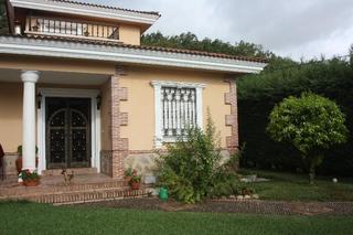 Xalet a Cuacos de Yuste. Casa unifamiliar en venta en cuacos de yuste  cuacos de yuste cá