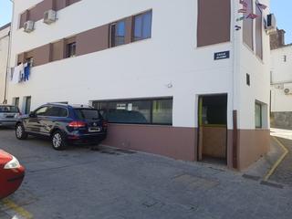 Local Comercial a Malpartida de Plasencia. Local comercial en venta en bajada de la iglesia  malpartida de