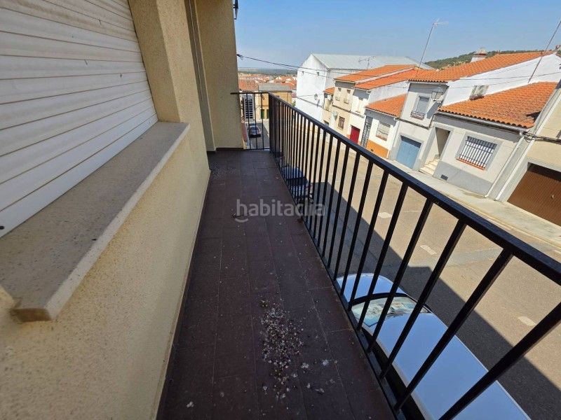 Foto affbbfda-fc10-4e96-85e6-d93bec815e27. Piso  en venta cáceres en Aliseda