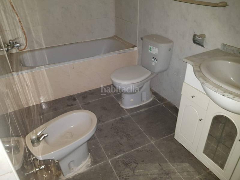 Foto d3a3488c-8fa8-4856-a3d5-523ed1229acc. Chalet in Malpartida de Plasencia