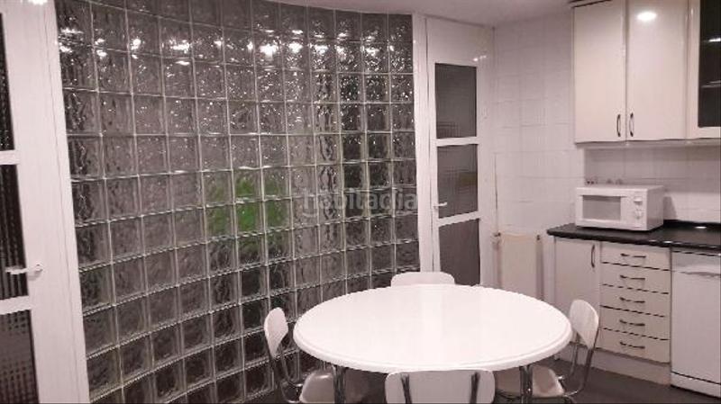 Foto f98a6c37-5c3f-4daa-9036-d3600d46f1cc. Etagenwohnung in Centro Ciudad Plasencia