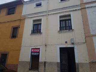 Chalet à Arroyo de la Luz. Casa adosada en venta en arroyo de la luz cáceres
