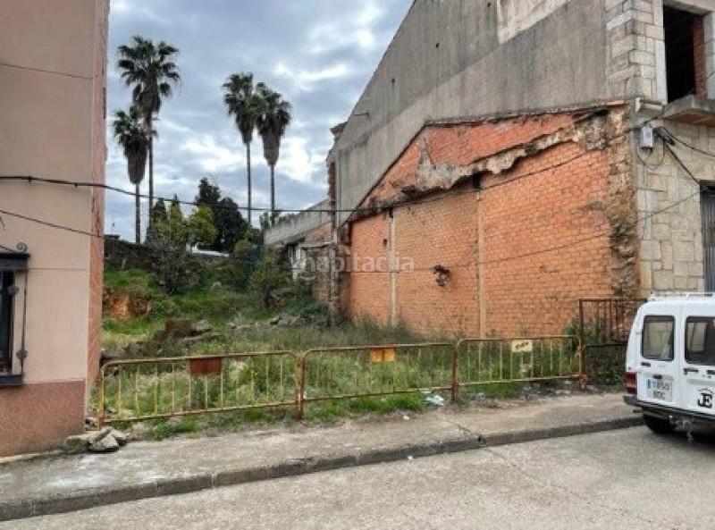 Foto 4bf3355f-587d-407c-bcd6-fdc25c994176. Terreny residencial a Cilleros