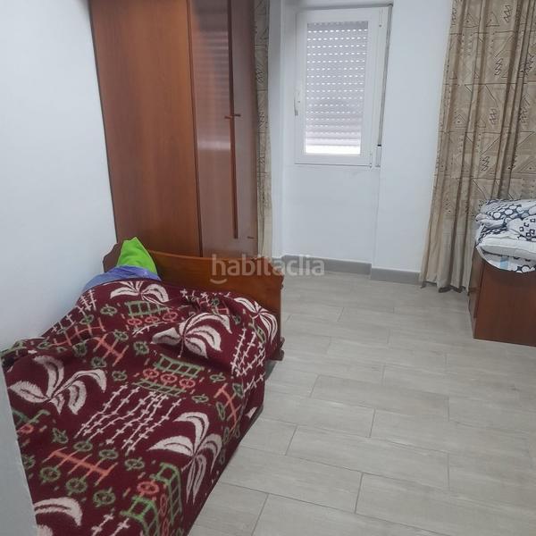 Foto c187c856-e457-4023-a187-f2f644e756bd. Pis a Zona Sur - Av. De España - San Miguel Plasencia