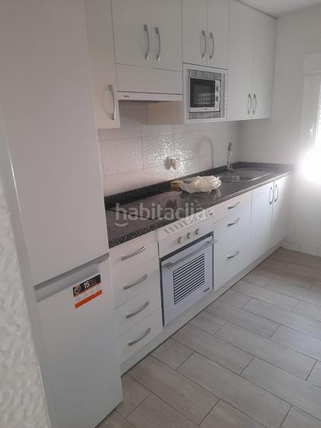 Foto f67964d8-9141-49c0-a326-f59cd4b5df1f. Pis a Zona Sur - Av. De España - San Miguel Plasencia