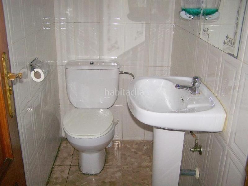 Foto 0faf782d-adf7-4103-9b68-05ba6063e633. Locale commerciale con riscaldamento in Miralvalle - Av. Virgen del Puerto - La Data Plasencia