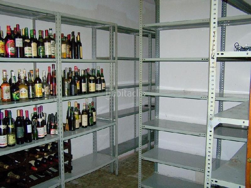 Foto b6fef7f6-1ec0-41ce-a5dc-10156a65d4f7. Locale commerciale con riscaldamento in Miralvalle - Av. Virgen del Puerto - La Data Plasencia