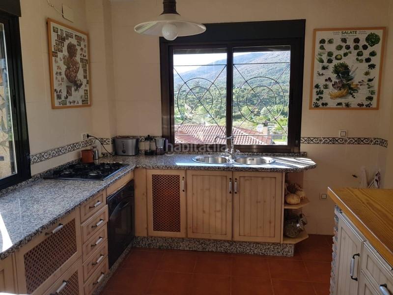 Foto 959e2281-0d57-4694-a160-7d677199114e. Chalet casa unifamiliar en venta en carretera del valle plasencia cáceres en Casas del Castañar