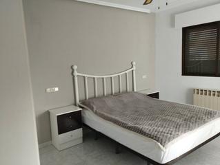 Location Chalet à Los Pinos - El Pilar. Casa adosada en alquiler en sor valentina miron  plasencia cácer