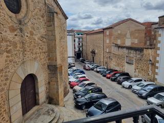 Location Appartement à Miralvalle - Av. Virgen del Puerto - La Data. Apartamento en alquiler en plaza del salvador    plasencia cácer