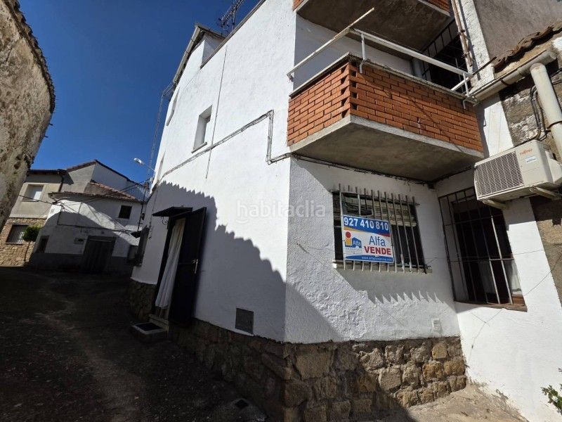 Foto 5ae709a3-0d52-48c9-affa-e09515b13af7. Xalet amb calefacció a Oliva de Plasencia