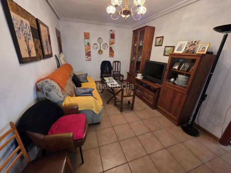 Foto 7fbbe158-4e78-4462-813e-aa42622b65af. Xalet amb calefacció a Oliva de Plasencia