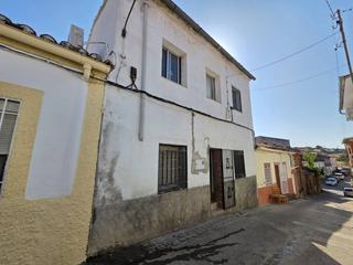Chalet en Zona Sur - Av. De España - San Miguel. Casa adosada en venta en san miguel  plasencia cáceres