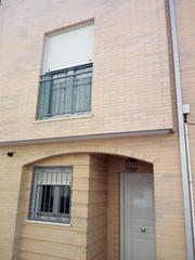 Xalet a Zona Norte - Hospital - Urbanizaciones. Casa adosada en venta en altos de valcorchero  plasencia cceres