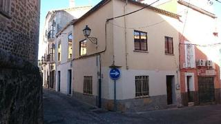 Maison jumelée à Centro Ciudad. Casa pareada en venta en el salvador  plasencia cáceres
