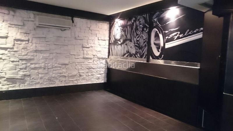 Foto 7c4470d8-6a59-4f34-9b72-c4aa859ef9de. Local comercial a Centro Ciudad Plasencia