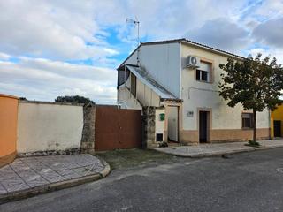 Chalet à Tejeda de Tiétar. Casa unifamiliar en venta en valdeíñigos cáceres