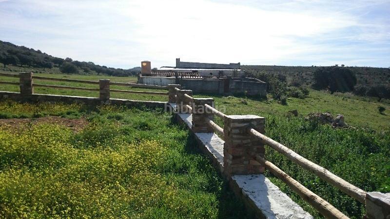 Foto 250487c2-2727-4133-ae04-f7479782a737. Finca rústica terreno en venta en san vicente de alcantara cáceres en Salorino