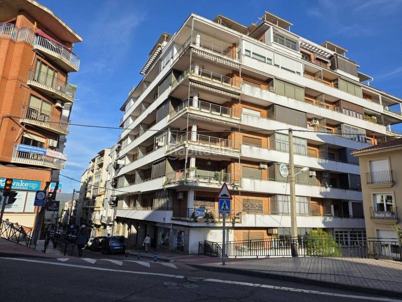 Foto dc0f9d19-f88b-4146-8944-3b035c58fdaf. Pis a Centro Ciudad Plasencia