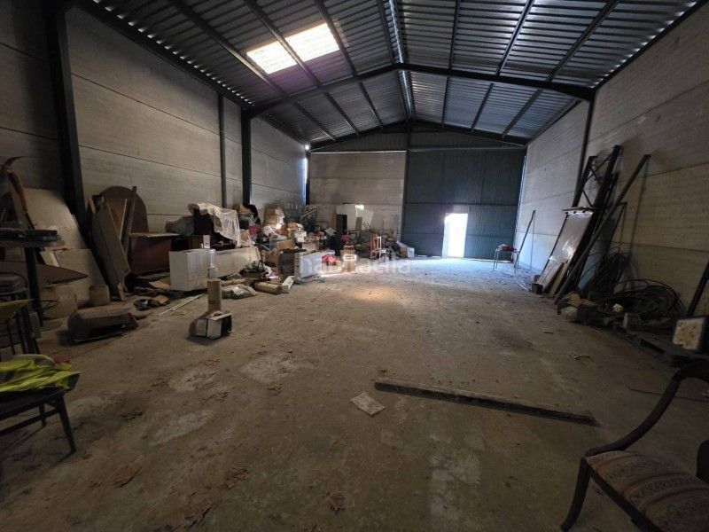 Foto c34a79ad-5591-4c65-925e-1e1cbdd80425. Nau industrial a Miralvalle - Av. Virgen del Puerto - La Data Plasencia