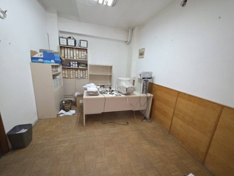 Foto b05048ff-cedd-431e-967d-5d80809ddeaf. Local comercial a Centro Ciudad Plasencia