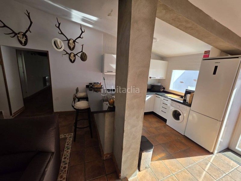 Foto d3ce10c2-d68a-4cb8-95a0-2ba7d14bcdb4. Xalet a Malpartida de Plasencia