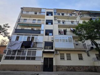 Flat in Miralvalle - Av. Virgen del Puerto - La Data