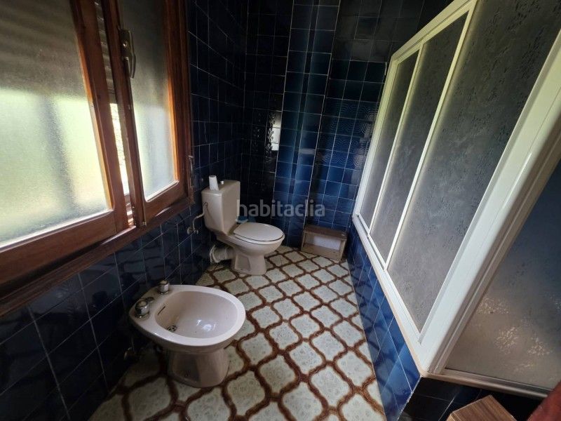 Foto a6ec243e-3bfc-4460-9812-b4d287414f79. Xalet amb aparcament a Rebollar