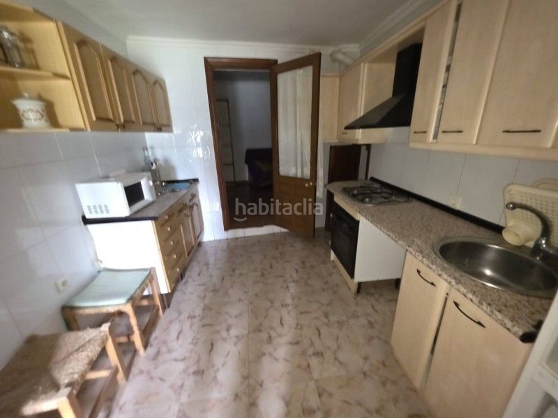 Foto b77a5240-3b3f-4ce9-b241-75aa58fd5b30. Xalet amb aparcament a Rebollar