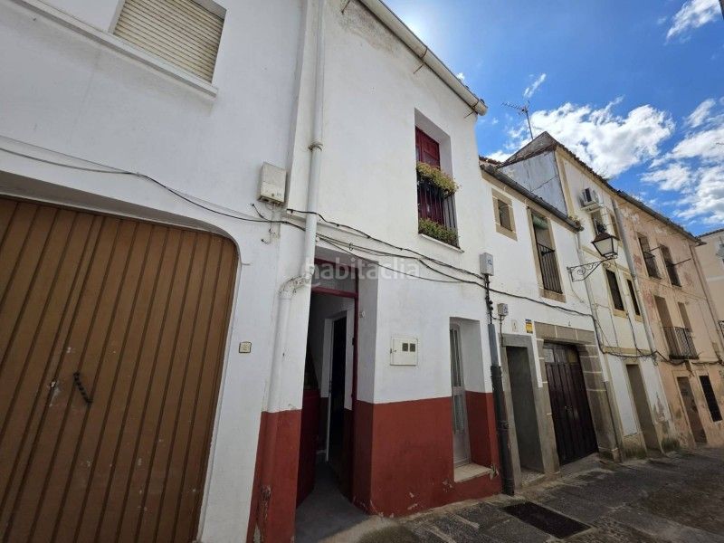 Foto f2ab516f-795e-49dc-9137-a609f52b48c0. Xalet a Miralvalle - Av. Virgen del Puerto - La Data Plasencia