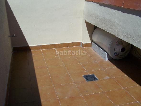 Foto d5d90c8d-72e2-4177-95a9-2ade2118ceb1. Xalet amb calefacció a Miralvalle - Av. Virgen del Puerto - La Data Plasencia