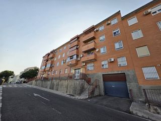 Etagenwohnung in Zona Norte - Hospital - Urbanizaciones. Piso en venta en dolores ibarruri  plasencia cáceres