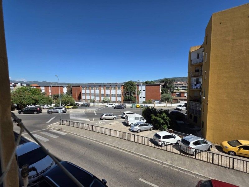 Foto 37a77256-27c7-4b0d-89fe-ba3e926baff4. Pis a Los Pinos - El Pilar Plasencia