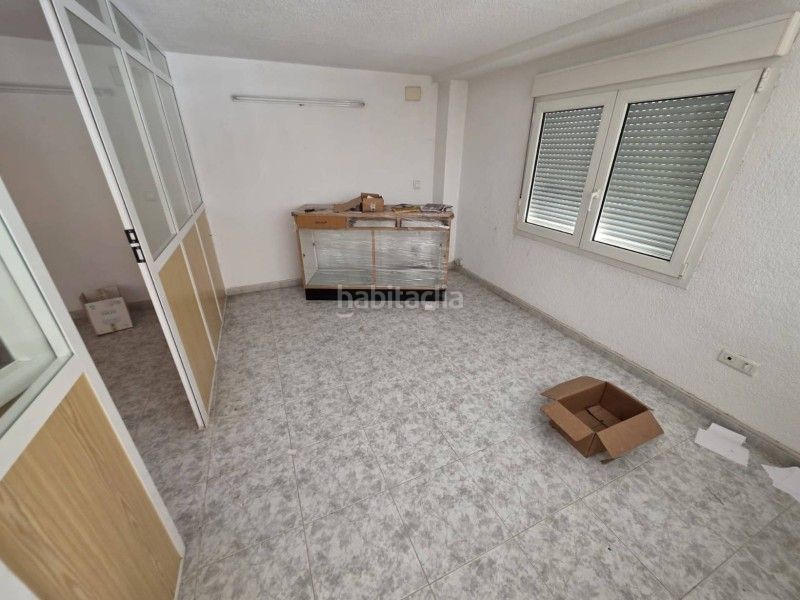 Foto b7801289-e39d-43d4-b35d-76260ae5c3d4. Local comercial a Baños de Montemayor