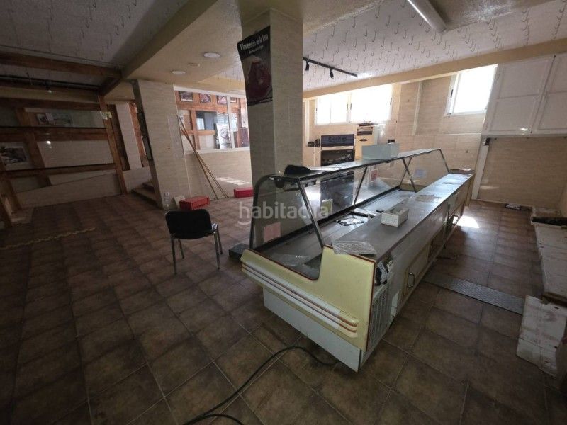 Foto f46f5483-6681-4a2b-b590-e00831147a44. Local comercial a Baños de Montemayor