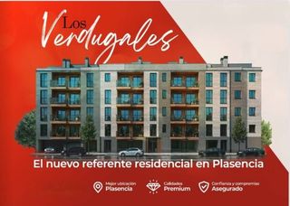 Pis a Los Pinos - El Pilar. Piso en venta en avenida salamanca  plasencia cáceres