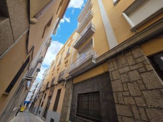 Pis a Centro Ciudad. Piso en venta en centro  plasencia cáceres