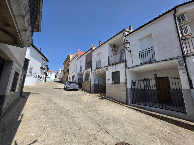 Foto e33b393b-b8ef-44af-bf37-f49064957dd3. Xalet a Valdeobispo